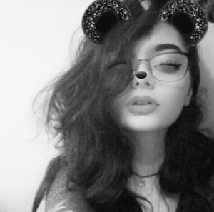 Meet your Posher, Rose